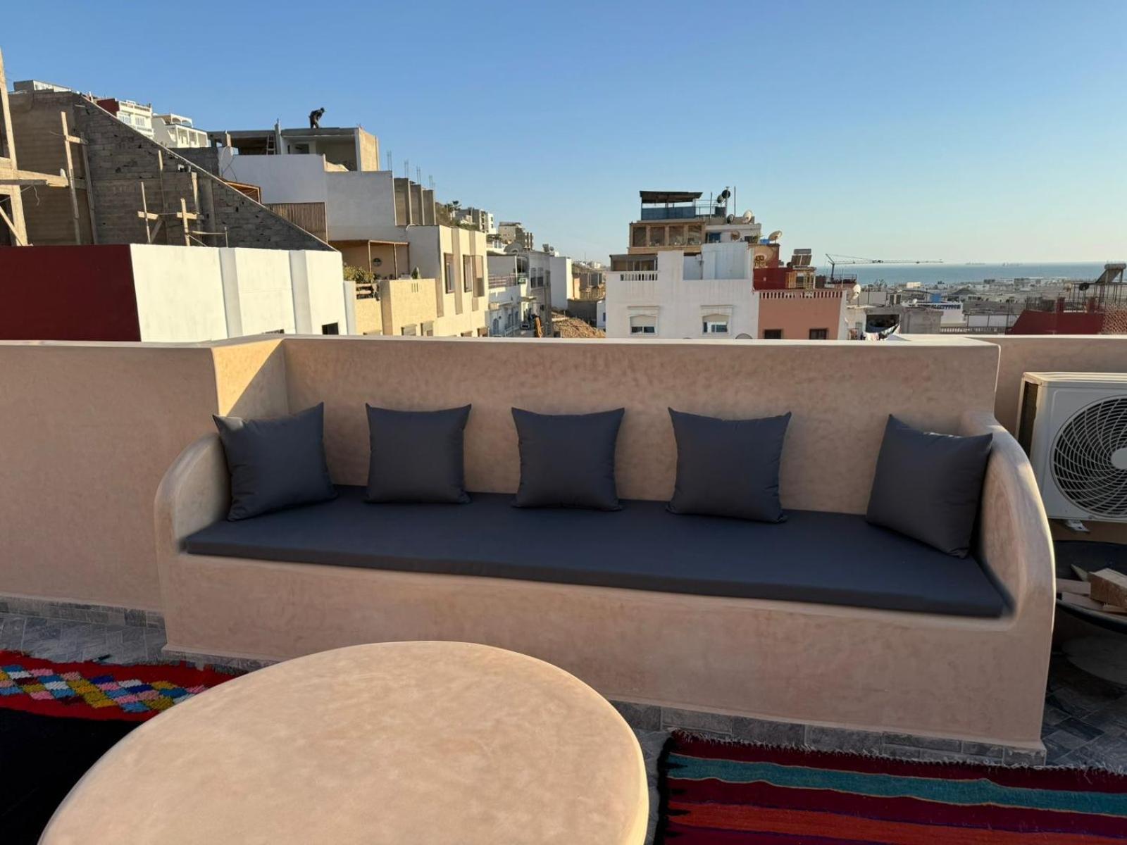 Хостел Playa Surf House Tamraght Экстерьер фото